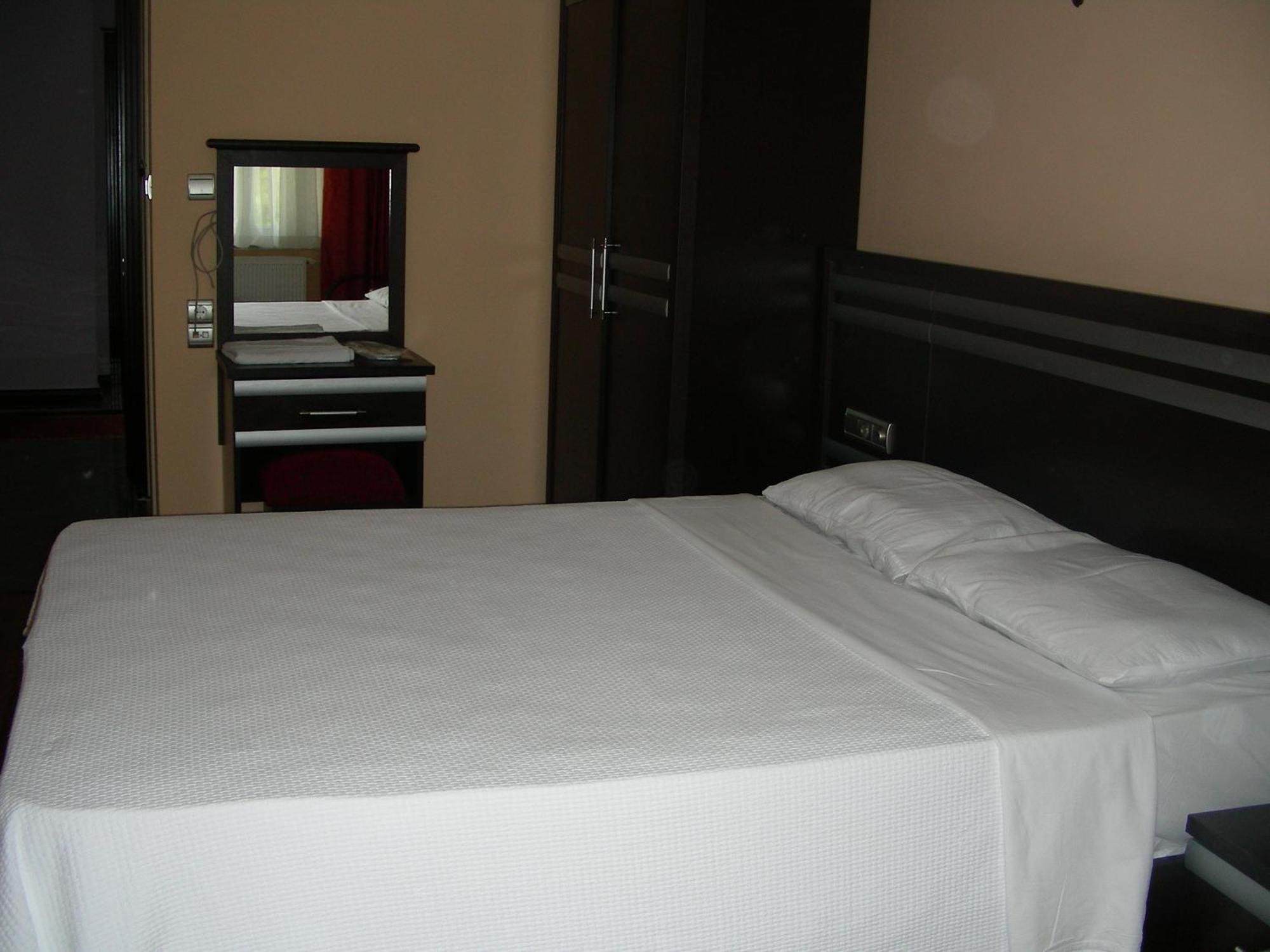 Cihan Hotel Hopa Szoba fotó